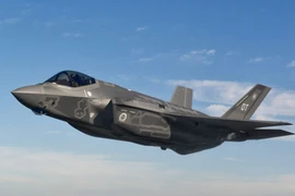 Nhật Bản trì hoãn mua tiêm kích F-35A 