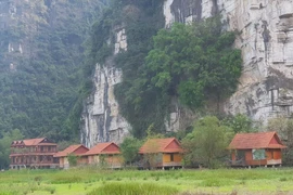 Danh thắng quốc gia bị xâm hại: Chế tài nào xử lý?