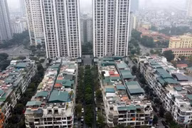 Khu nhà phố HD Mon City cơi nới thêm tầng trái phép 