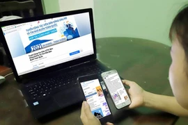 Vì sao người cao tuổi thường bị "sập bẫy" lừa đảo trực tuyến