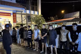 Chở “xế độ” đến Bà Rịa - Vũng Tàu, chưa kịp đua đã bị bắt