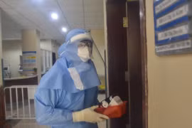 Bệnh viện Trung ương Huế công bố 6 người khỏi bệnh COVID-19