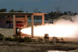 Cận cảnh Triều Tiên thử động cơ tên lửa mới