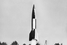 Giải mật cuộc săn tìm “vũ khí thần kỳ” của Hitler 