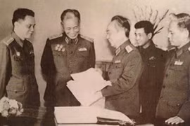 Các danh tướng Việt Nam đánh trận đầu như thế nào?