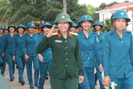 Cận cảnh chiến sĩ nam, nữ tập luyện diễu binh ngày 2/9