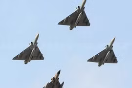 Việt Nam mua bao nhiêu vũ khí “khủng” của Pháp? 