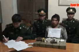 9X liều lĩnh vận chuyển 20 bánh heroin