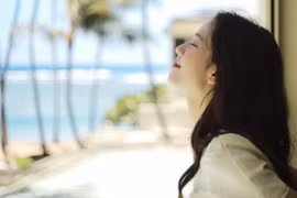 Phụ nữ hiện đại lo kiếm tiền trước khi kiếm chồng