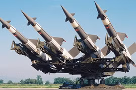 Tên lửa từ thời Liên Xô bắn rơi UAV mạnh nhất Trung Quốc