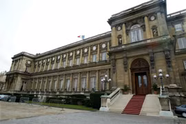 Pháp đóng vai “người gìn giữ hoà bình Trung Đông”?