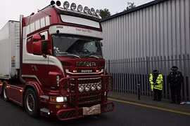 Báo Anh: Nghi vấn có 6 nạn nhân Việt Nam trong số 39 người chết trong container 