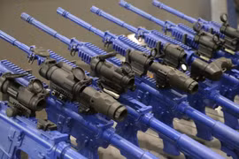 Choáng ngợp dàn vũ khí khủng ở triển lãm quân sự Anh