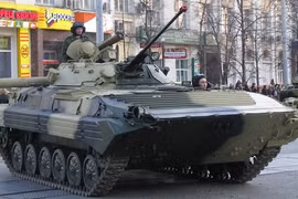 Việt Nam có thể mua loạt xe chiến đấu BMP-1/2 giá rẻ từ Czech