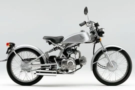 10 xe máy chạy “phà phà” không bằng lái tại Việt Nam