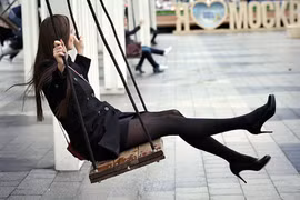 Tai hại từ thói quen đi giày cao gót thường xuyên