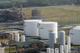 Gazprom và Petrovietnam bàn khai thác chung nhà máy Dung Quất