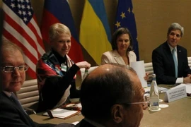 Mỹ, Nga, EU đồng ý "hạ sốt" khủng hoảng Ukraine