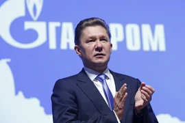 Đại sứ Việt Nam thảo luận hợp tác với Tổng giám đốc Gazprom