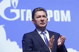 Đại sứ Việt Nam thảo luận hợp tác với Tổng giám đốc Gazprom