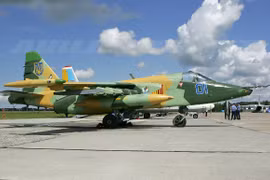 Ukraine không kích vùng ngừng bắn xung quanh hiện trường MH17