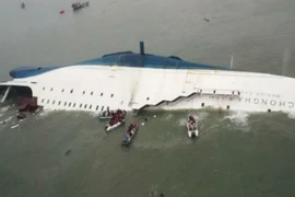 Lộ nguyên nhân con gái thuyền viên vụ chìm phà Hàn Quốc tự tử