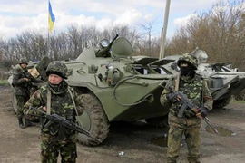 Quân đội Ukraine rút xe bọc thép khỏi Kramatorsk