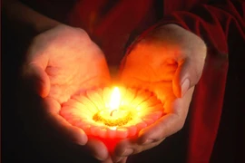 An vui khi phục vụ