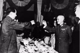 Lời mời Mao Trạch Đông thăm Đài Loan của Tưởng Giới Thạch 