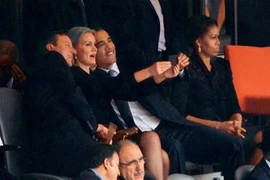 Đoán chuyện ly hôn của Obama theo âm dương