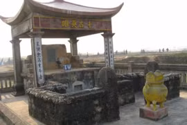 Sứ giả Việt nào khiến vua Trung Quốc bị bẽ mặt? 