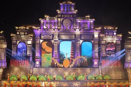 Cố đô toả sáng trong lễ khai mạc Festival Huế 2014
