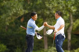 Tăng Nhơn Phú lập kỷ lục vòng golf 64 gậy 