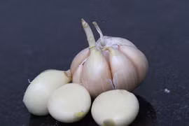 Hành, tỏi mọc mầm có độc không?