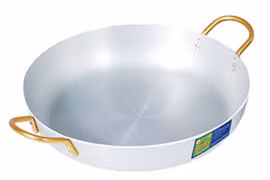 Không nên dùng chảo nhôm cho bếp điện từ