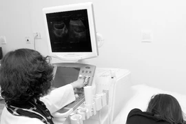 Mất thận do chủ quan với đau lưng