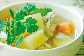 Móng giò + đu đủ = “giữ ẩm” làn da