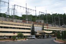 Tiết lộ lá thư gửi hậu thế ở thủy điện Hòa Bình (1)