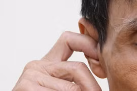 Bài thuốc chữa tuổi già tai nghễnh ngãng