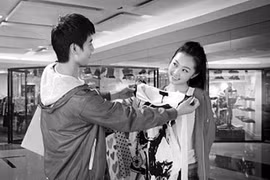 Ngột ngạt vì người yêu quá keo kiệt