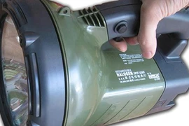 Mua đèn sạc, nên chú trọng tiêu chí nào?