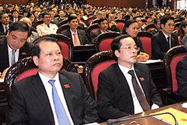 Làm luật không phải... làm văn!