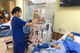 Chọn giá thầu thấp, trang thiết bị y tế không đảm bảo: Các bệnh viện kiến nghị gì?