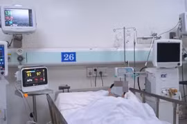 TP HCM: Thêm 5 bệnh nhân nhập viện nghi ngộ độc methanol