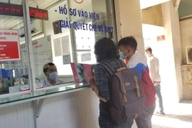 Ngành y tế đang đối mặt nợ công bệnh viện tăng, BHYT chưa chi trả hết