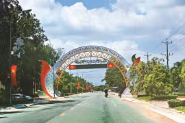 Bình Thuận: Gói lắp đặt màn hình Led tại Công viên Cầu Ngựa về tay Nguyên Luân