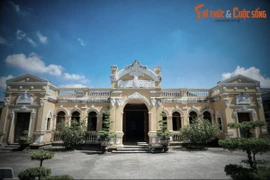 Nhà cổ tráng lệ nhất Tiền Giang