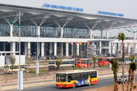 Hà Nội có cần 2 sân bay quốc tế?