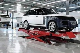 Range Rover Sport 2023 giá cao… nỗi lo lỗi cũ