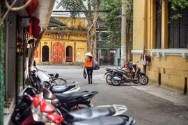 Phố chai lọ nức tiếng Hà Thành một thời